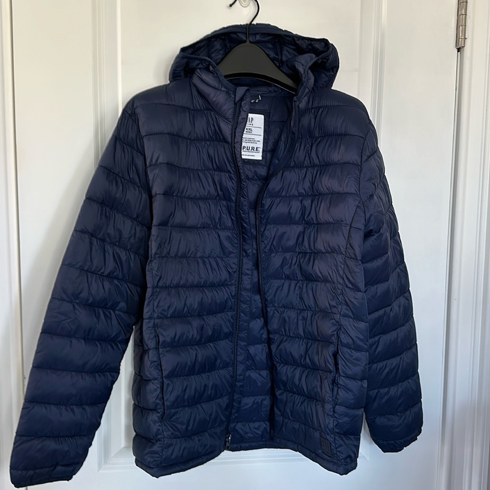 Gap light puffer jacket in navy